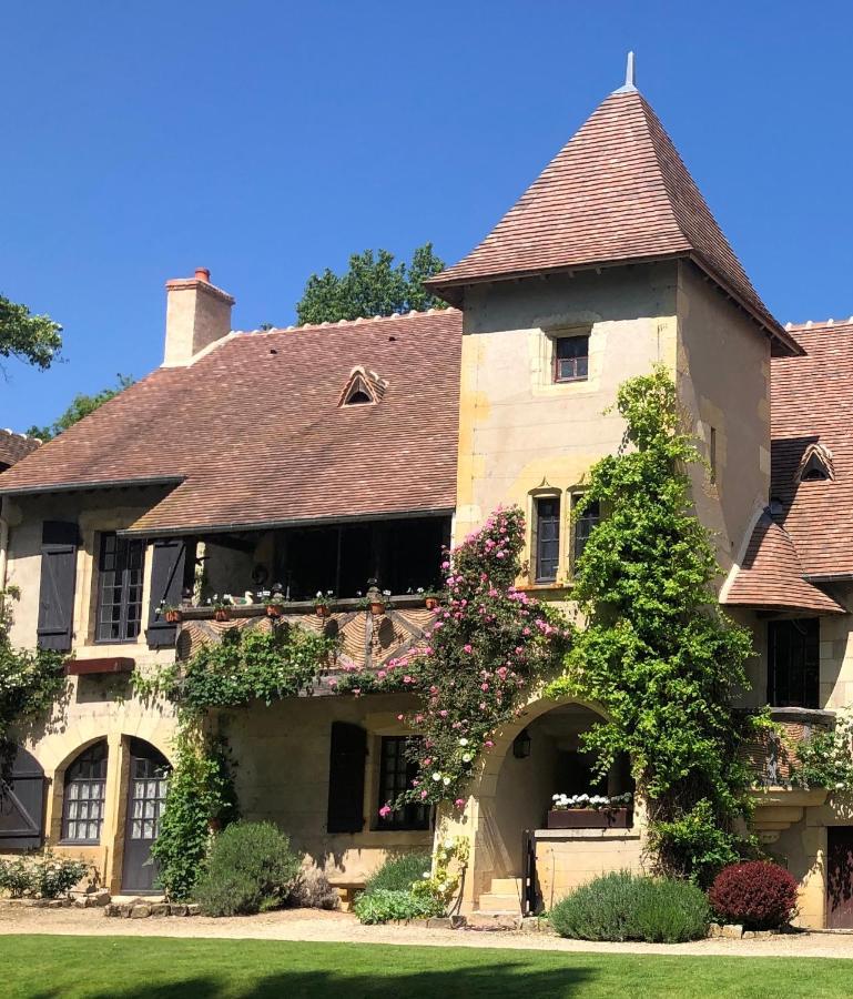 La Maison De La Tour Apremont-sur-Allier Bagian luar foto