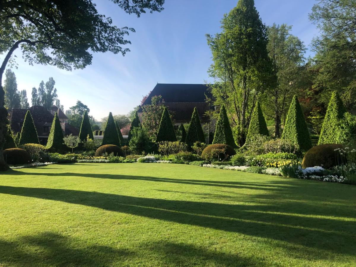 La Maison De La Tour Apremont-sur-Allier Bagian luar foto